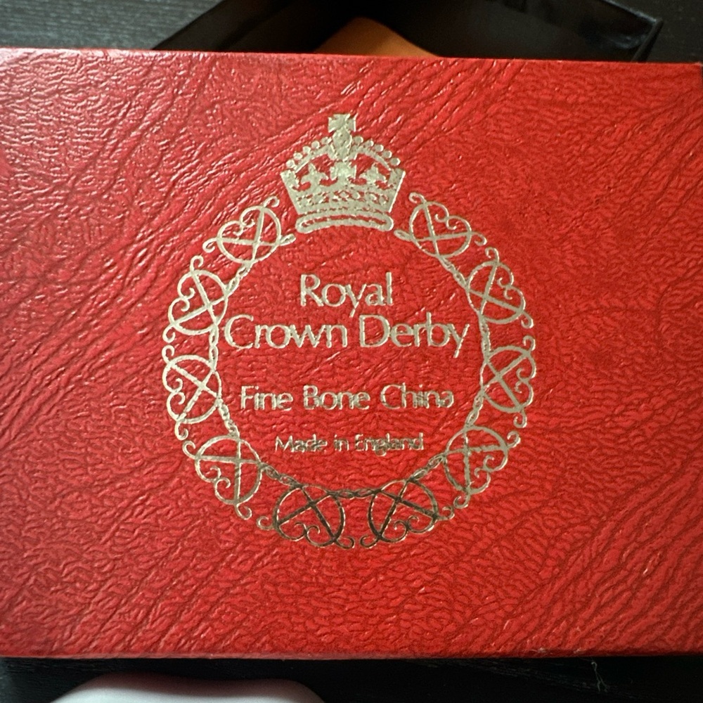Trinket Dish Royal Crown Derby Posies XLII New In Box - Picture 4 of 9